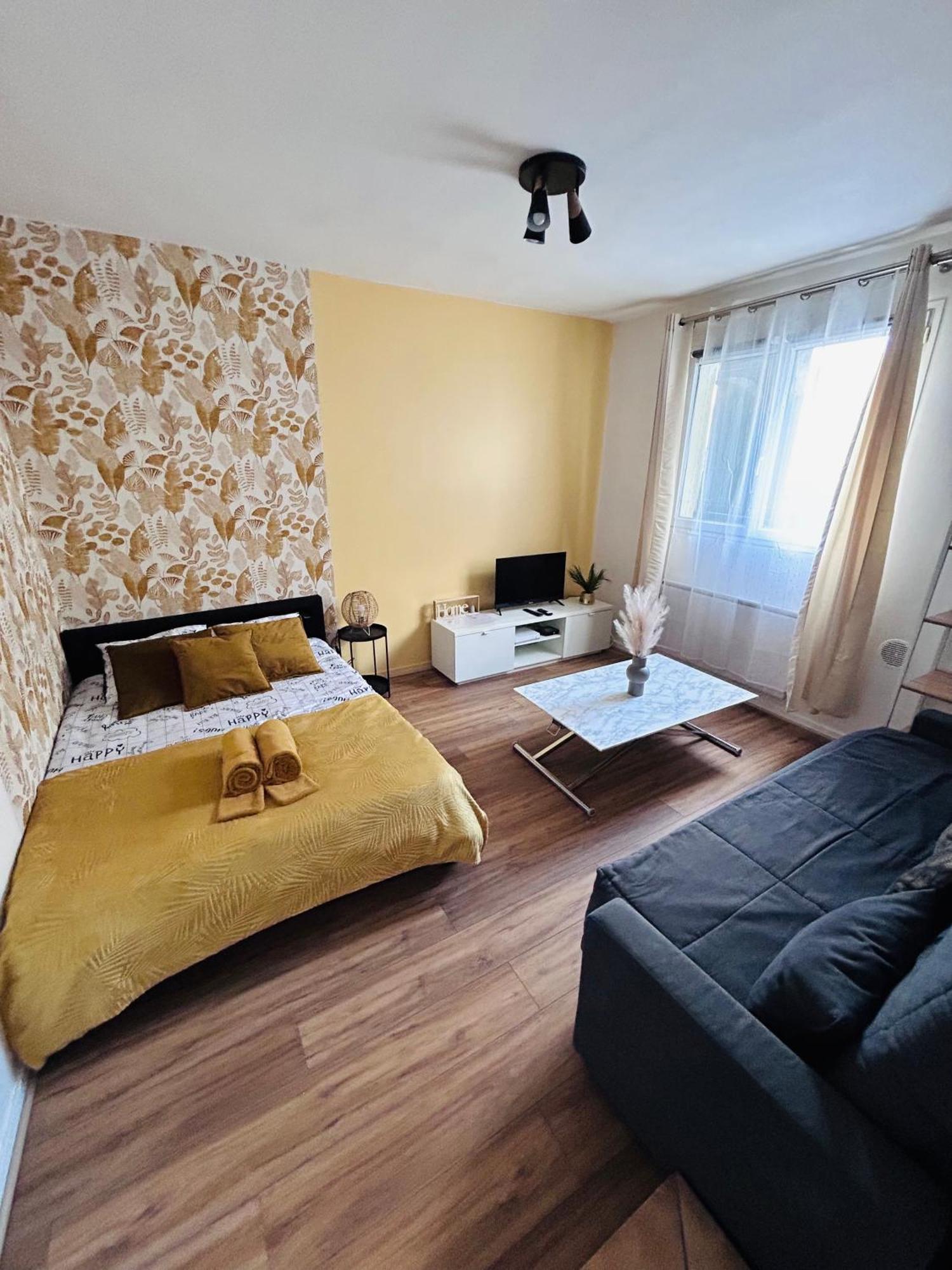 La Chapelle-en-Serval Maisonnette Studio Parc Asterix I Roissy Cdg I Chateau De Chantilly I Paris מראה חיצוני תמונה
